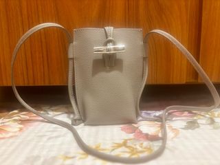 （分類：）位於 。 由 cheezyvi 提交（商品編號 1379254834，圖片 1）。簡介： 。