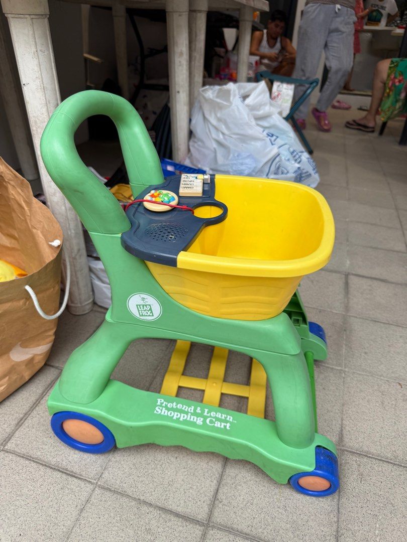 Leap Frog trolley (Category: Infant Playtime) located in Pasig City. Submitted by annerico (Listing ID 1379128190, Image 1). Description: No sounds anymore. Not sure if working with batteries. .