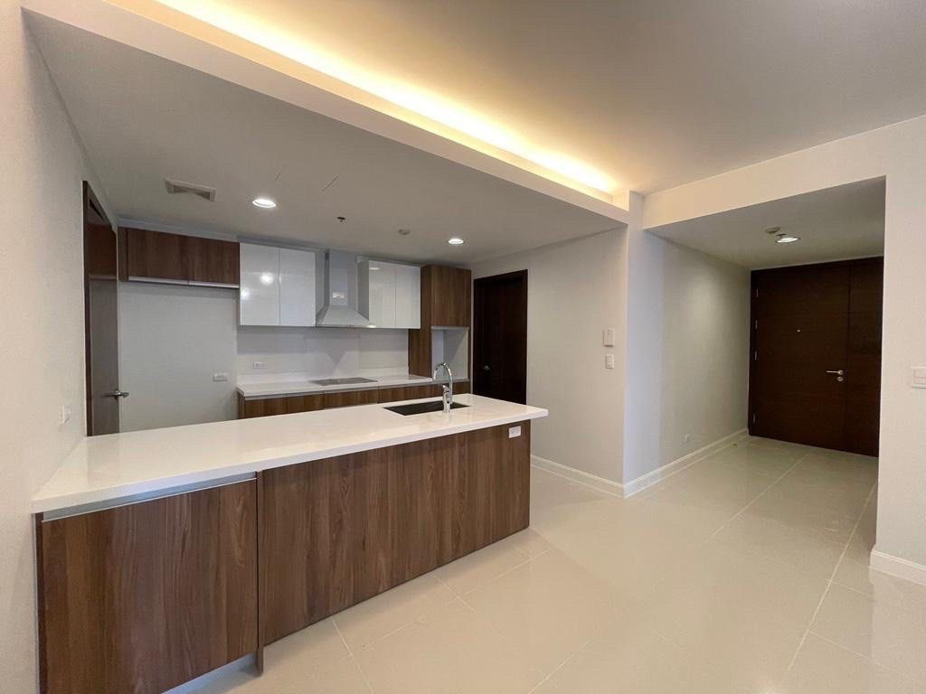 2BR classic ARBOR LANES, ARCA SOUTH FOR RENT (Category: Apartments & Condos) located in Manila. Submitted by ayalaluxrealtor (Listing ID 1379268708, Image 1). Description: LHL 101 ARBOR LANES - Fern 📍 Arca South • 2BR classic with 1 parking • bare unit (can furnish) - ⁠first tenant advantage - ⁠negotiable Lease Rate: 70k (bare) 90k (furnished) 0.9.1.7.5.9.0.5.5.9.9..