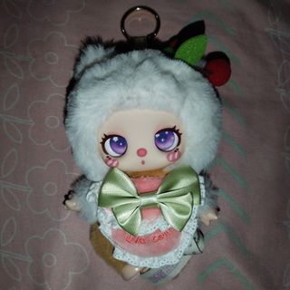(Category: ) located in . Submitted by hasminakate (Listing ID 1379171729, Image 1). Description: .
