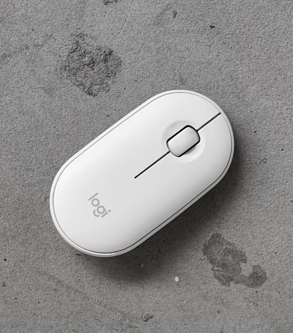 [SOLD] LOGITECH PEBBLE MOUSE 1 (White, Bluetooth + Wireless Receiver)