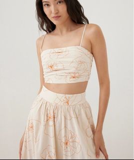 (Category: ) located in . Submitted by clearmyapparels (Listing ID 1379135888, Image 1). Description: .