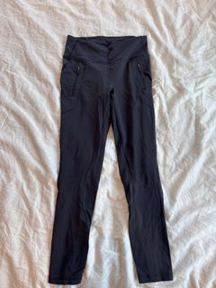 （分類：）位於 。 由 freyjalux 提交（商品編號 1379193532，圖片 1）。簡介： 。