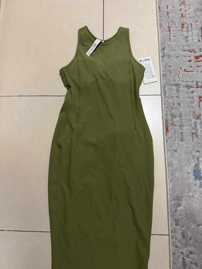Lululemon long dress (Category: Dresses) located in Del Monte. Submitted by foreignertory (Listing ID 1379198140, Image 2). Description: payment via gcash or bank transfers. authentic bought from abroad and brand new. size 10 fits someone sizw M to L asian size.