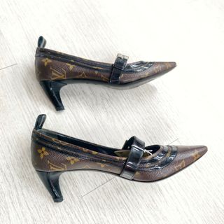 (Category: ) located in . Submitted by luxuryvintage (Listing ID 1379272093, Image 1). Description: .