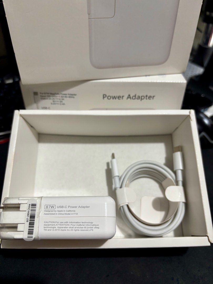 MACBOOK LAPTOP CHARGER 87W TYPE-C USB C POWER ADAPTER (Category: Chargers) located in Manila. Submitted by guerle (Listing ID 1379288255, Image 3). Description: .