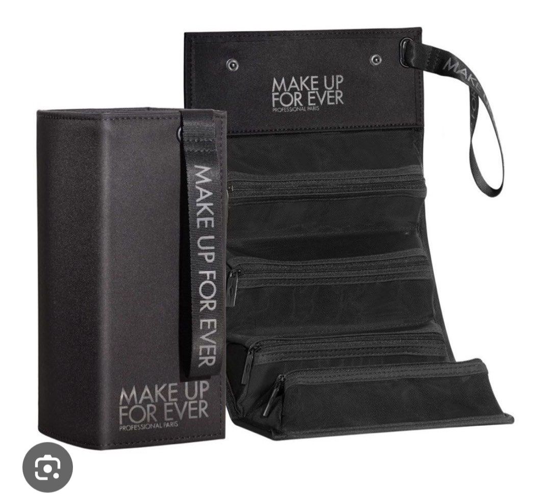 由 wwwwto0908 (刊登 ID 1379288562，圖片 1) 提交，位於 高雄市 (Kaohsiung) 的 Makeup forever 化妝收納包 (類別：化妝品)，說明：。