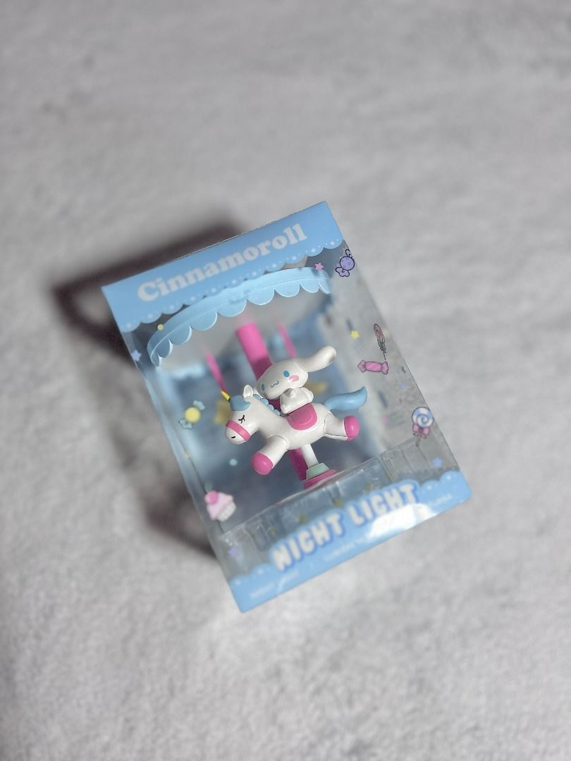 Miniso Cinamoroll Carousel Night Light (Category: Fans) located in Paranaque City. Submitted by hershey_august (Listing ID 1379263654, Image 3). Description: .