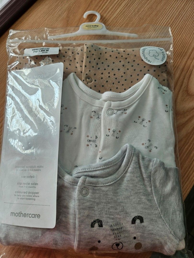 Mothercare new born frogsuit (Category: Babies & Kids Fashion) located in Paranaque City. Submitted by cyclone08_23 (Listing ID 1379157627, Image 1). Description: .