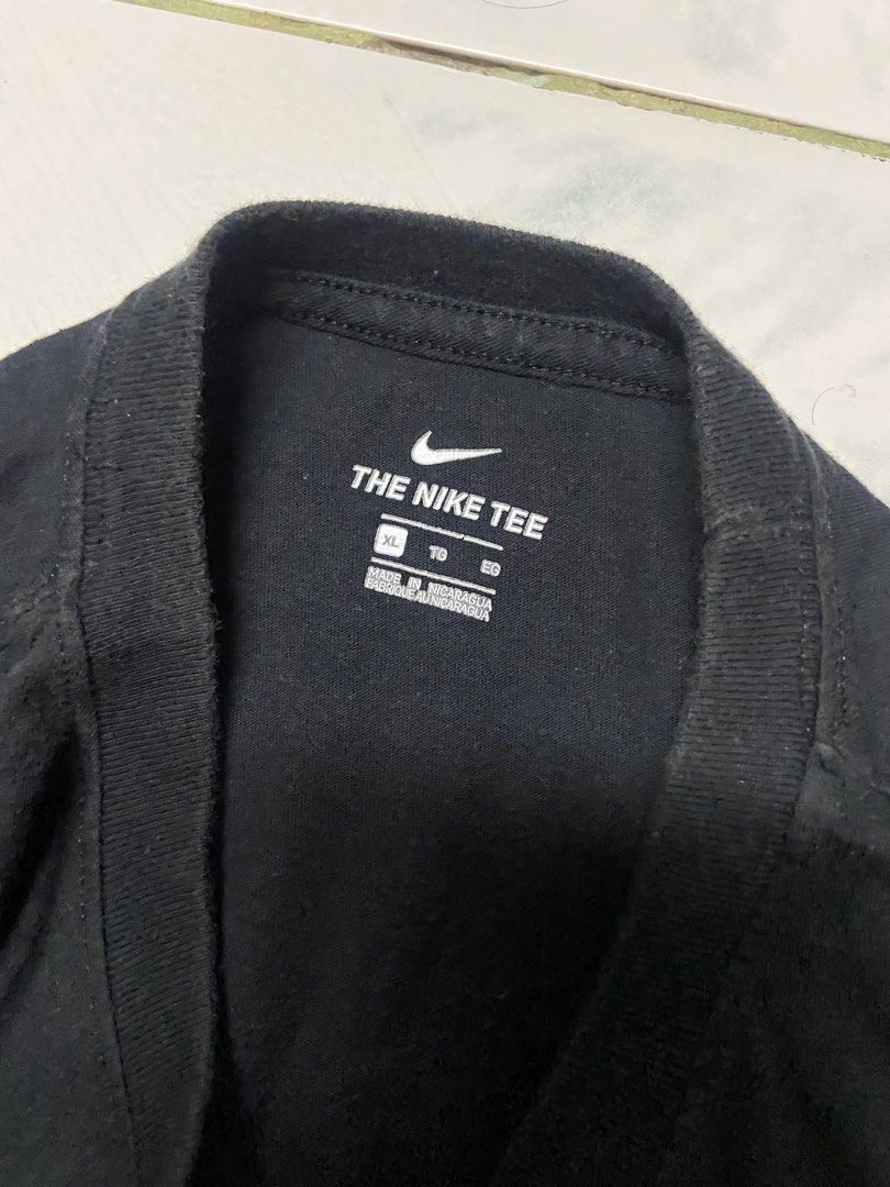 Nike black (Category: Tshirts & Polo Shirts ) located in Manila. Submitted by acethriftstop (Listing ID 1379247626, Image 2). Description: dimes: 19 x 26 Best fit small color rate: 9/10 no issue no crackprints pm!!.