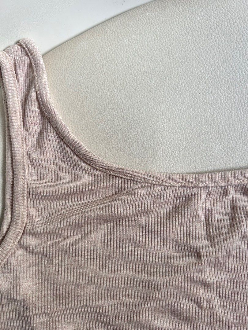 One sided Beige Sexy Top (Category: Sleeveless) located in Taytay. Submitted by aleyy_ (Listing ID 1379231470, Image 2). Description: Only used once Medyo manipis Perfect as summer top Small to Medium .