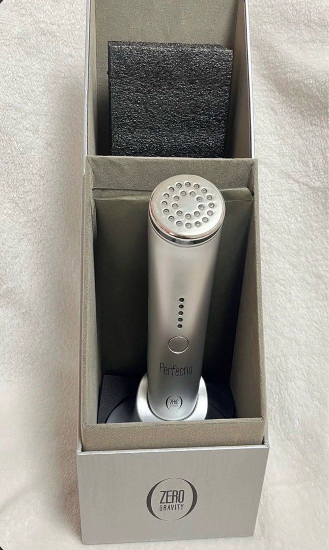 Perfectio (Category: Face Care) located in Cavite. Submitted by sethseth21 (Listing ID 1379319990, Image 2). Description: Inclusion: original cushioned box w/ charger and charging base, instruction manual and draw-string carrying bag Price: Negotiable Rfs: Rarely used (1x only).