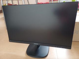 （分類：）位於 。 由 cal_loo 提交（商品編號 1379190474，圖片 1）。簡介： 。