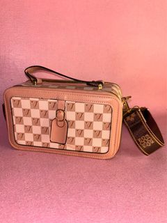 (Category: ) located in . Submitted by sunsetglamtrend (Listing ID 1379204520, Image 1). Description: .