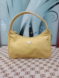 (Category: ) located in . Submitted by wan.thrift_ (Listing ID 1379253730, Image 1). Description: .