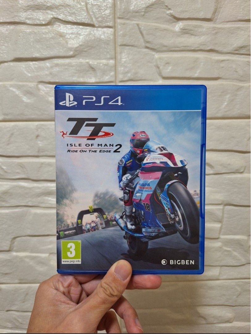 由 itswei3908 (刊登 ID 1379149442，圖片 1) 提交，位於 台北市 (Taipei) 的 PS4 曼島TT摩托車大賽2 邊緣競速 (類別：PlayStation)，說明：光碟狀態佳，使用上無任何問題。