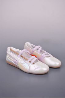 （分類：）位於 。 由 hknike.shop 提交（商品編號 1379251862，圖片 1）。簡介： 。
