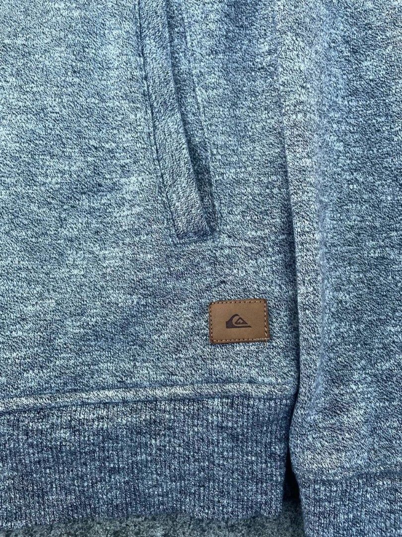QUICKSILVER SWEATJACKET (Category: Coats, Jackets and Outerwear) located in Manila. Submitted by ptrckvlr_ (Listing ID 1379134105, Image 3). Description: QUIKSILVER SWEATJACKET 💎 📌 Brand New – minor detail 📏 Estimated Size: S Pit to Pit: 20” | Length: 26” 💰 ₱799 + SF ✅ Pang cool weather or pambyahe.