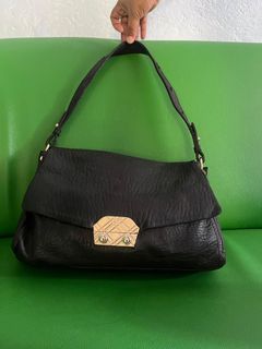 (Kategori: ) berada di . Dikirim oleh rratuu20739896 (ID iklan 1379149035, Gambar 1). Deskripsi: .