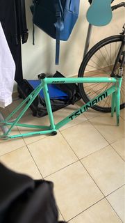 (Category: ) located in . Submitted by yuandehennanna (Listing ID 1379274696, Image 1). Description: .