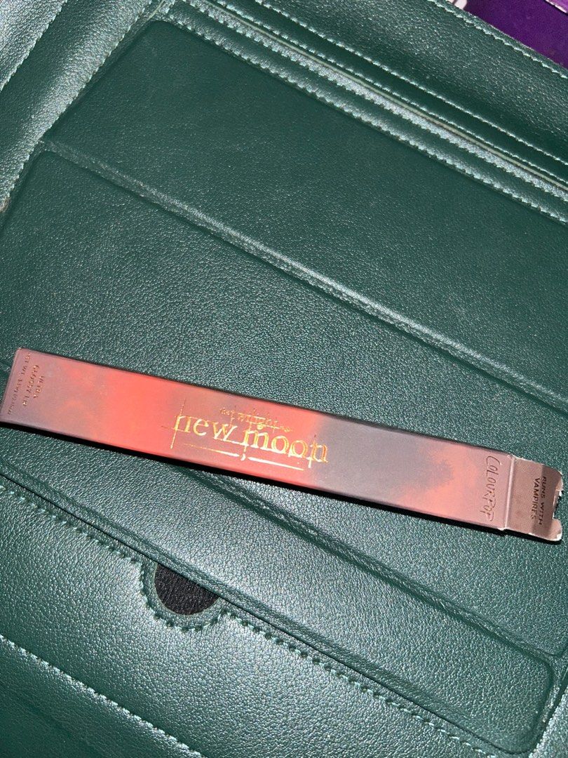 TWILIGHT x ColourPop Lip Gloss (Category: Makeup) located in Taguig. Submitted by elahelp (Listing ID 1379267603, Image 2). Description: Bought this for 10 dollars directly at colourpop’s website - just opened to swatch - with box.