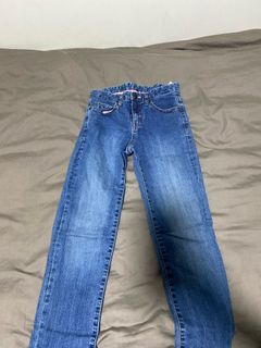 (Category: ) located in . Submitted by kxool (Listing ID 1379253545, Image 1). Description: .