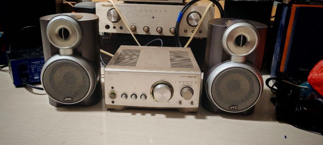 Victor(JVC ) Integrated STEREO AMPLIFIER MODEL AX-F3, 音響器材