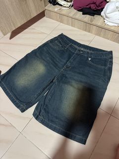 (Category: ) located in . Submitted by tonightstore (Listing ID 1379171461, Image 1). Description: .