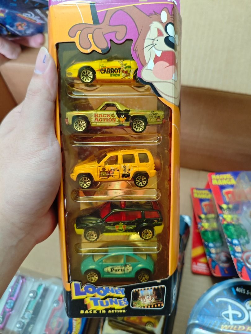 Vintage MATCHBOX LOONEY TUNES 5 pack (Category: Vintage Collectibles) located in Pasay City. Submitted by fcsean (Listing ID 1379290506, Image 1). Description: .