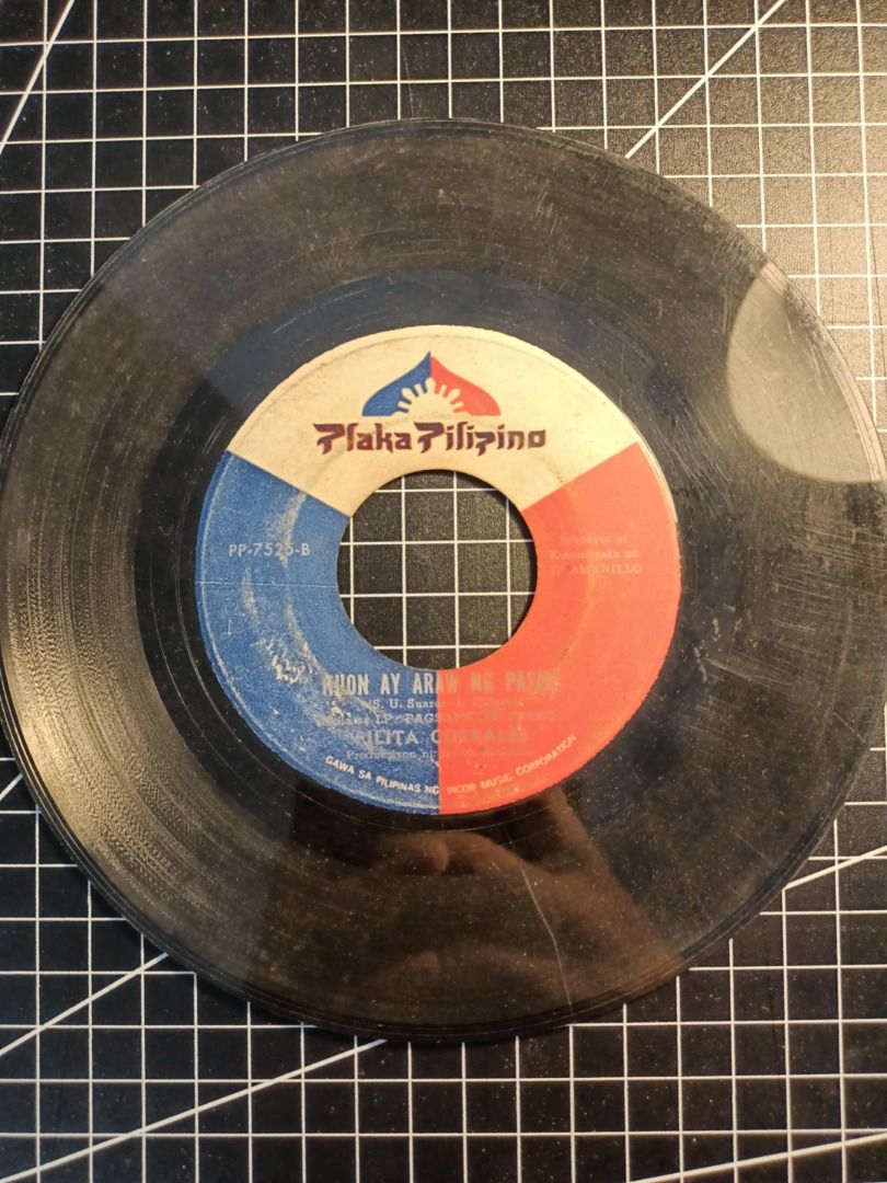 Vintage OPM 7" Vinyls TAKE ALL (Category: Vinyls) located in Quezon City. Submitted by niqcb (Listing ID 1379295869, Image 2). Description: ALL TESTED, OKAY CONDITION Nora Aunor - PANGAKO NG PUSO / BATA PA AKO (with Ermar Duet) Pilita Corales - NUON AY ARAW NG PASKO / PAGSAPIT NG PASKO Imelda Papin - BABAING MAKASALANAN LALAKEN SALAWAHAN / IKAW LANG Take all - P300 Location: Tandang Sora, QC.