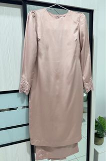 (Category: ) located in . Submitted by nrsyhrh13 (Listing ID 1379241775, Image 1). Description: .