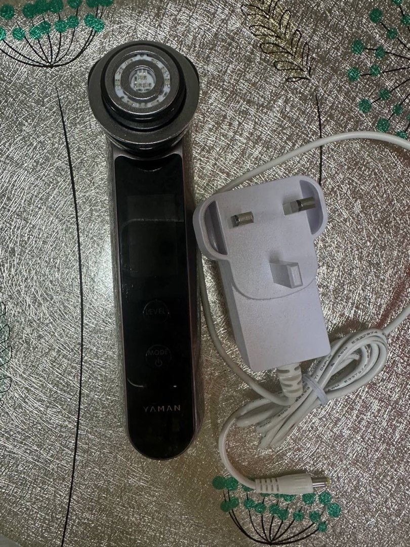 Yaman RF 射頻再生美顏機加強版 (HRF-10T) 香港行貨 Yaman美容儀 連插頭 cosmetic machine, 美容＆個人 ...