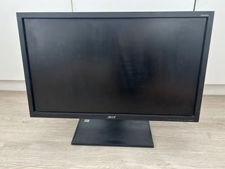 (Category: ) located in . Submitted by 18inches (Listing ID 1379509056, Image 1). Description: .