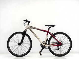 (Category: ) located in . Submitted by revive.a.bike (Listing ID 1379374583, Image 1). Description: .
