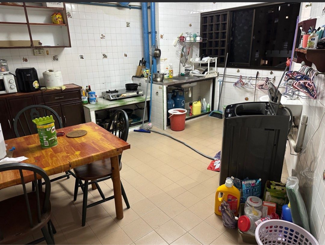 (Category: ) located in . Submitted by poolman51 (Listing ID 1379336793, Image 1). Description: .