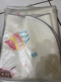 由 elsa0524 (刊登 ID 1379359603，圖片 1) 提交，位於 的 (類別：)，說明：。