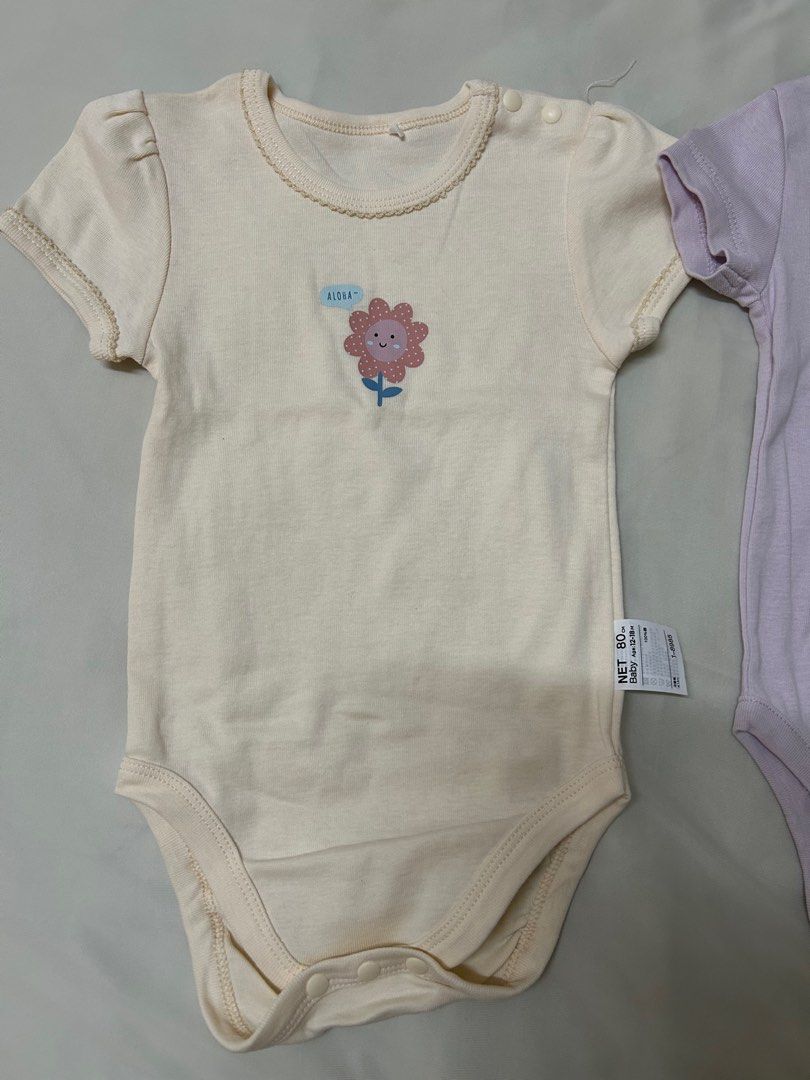 由 kelly960716key (刊登 ID 1379397683，圖片 1) 提交，位於 嘉義市 (Chiayi City) 的 杏色花花包屁衣 (類別：嬰兒及兒童流行時尚)，說明：80公分。