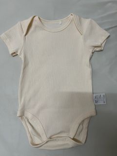 由 kelly960716key (刊登 ID 1379398073，圖片 1) 提交，位於 的 (類別：)，說明：。