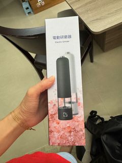 由 yen1031 (刊登 ID 1379399532，圖片 1) 提交，位於 的 (類別：)，說明：。