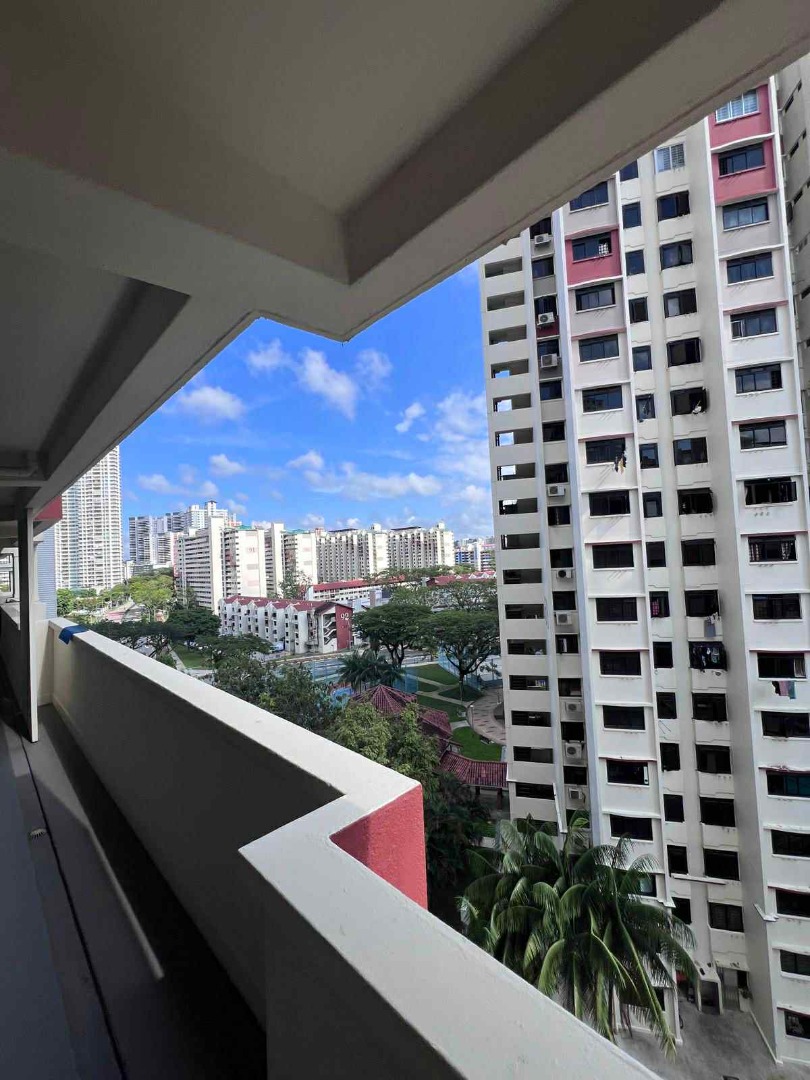 (Category: ) located in . Submitted by homesandrooms (Listing ID 1379482608, Image 1). Description: .