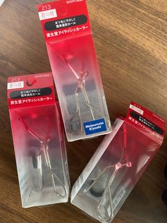 (Category: ) located in . Submitted by bloomph.beauty-official (Listing ID 1379428524, Image 1). Description: .