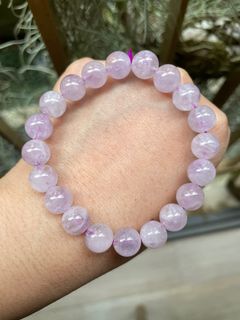 (Category: ) located in . Submitted by crystal_gem_world (Listing ID 1379336476, Image 1). Description: .