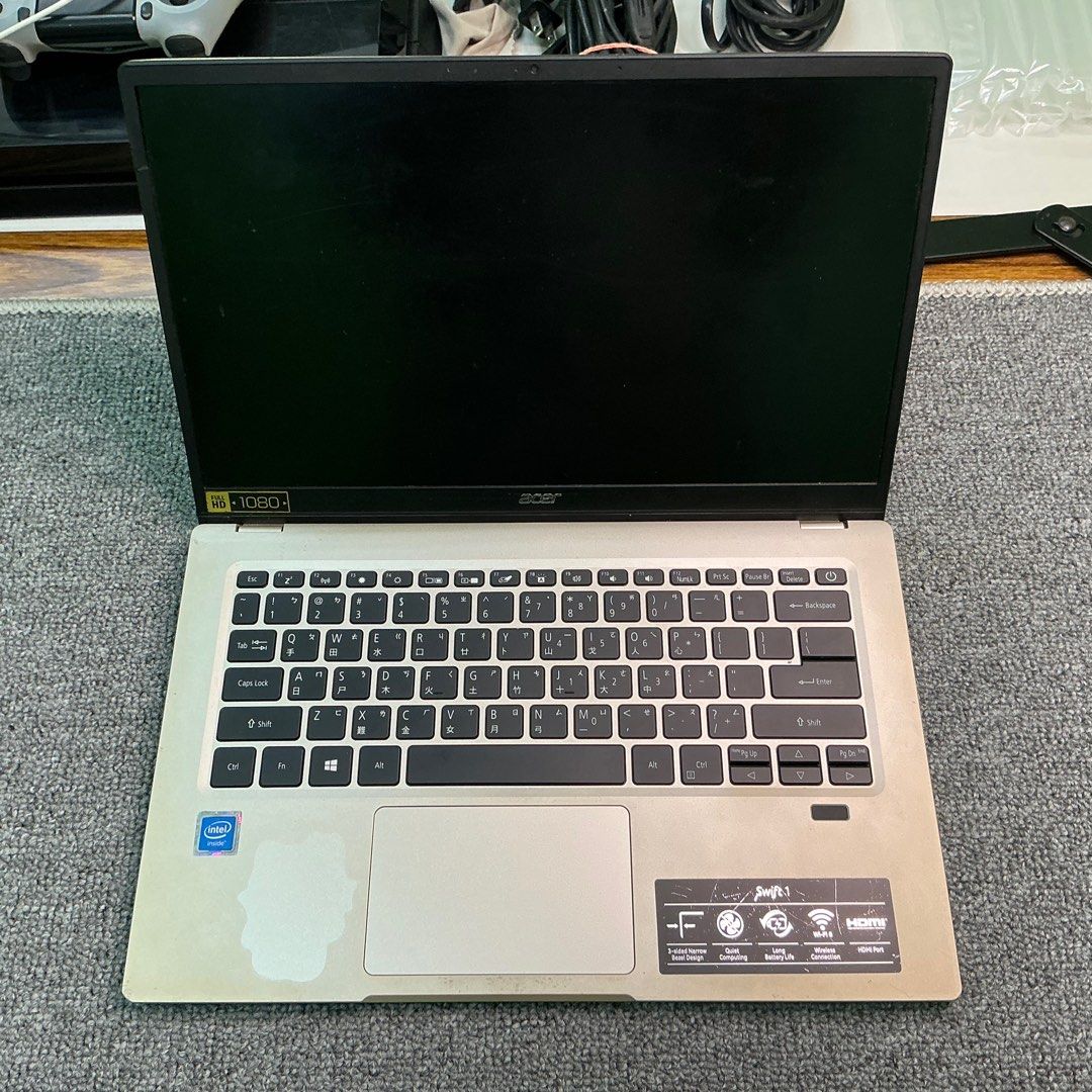 由 dongdong3c (刊登 ID 1379395534，圖片 3) 提交，位於 台東縣 (Taitung) 的 Acer Swift SF114-33 銀色 14吋 輕薄筆電 二手筆電 台東 #126 (類別：桌上電腦或筆記型電腦)，說明：Acer Swift SF114-33 螢幕｜14 吋 顏色｜銀色 處理器｜Intel N4120 顯示卡｜Intel Graphics 600 記憶體｜4GB 儲存空間｜256GB — #二手筆電 #Acer #輕薄筆電 #台東 #筆記型電腦。