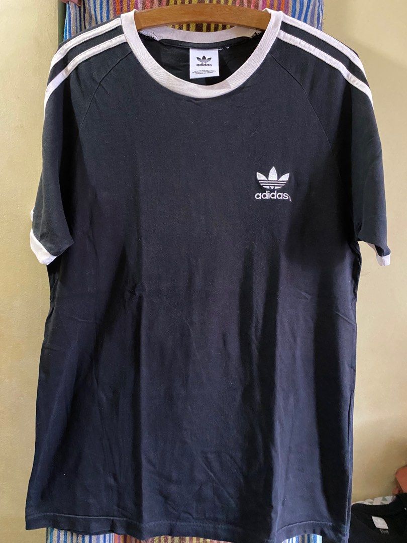 Adidas Stripes (Category: Tshirts & Polo Shirts ) located in Las Pinas. Submitted by jas_items (Listing ID 1379426819, Image 1). Description: Medium 20.5x28.5 Excellent condition Plus shipping/ delivery fee Loc. Bacoor Cav.