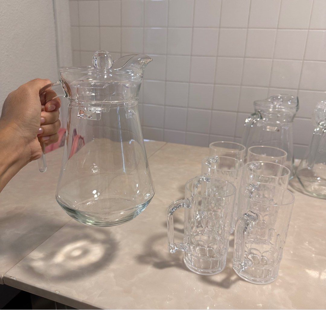 Beer Pitcher (Glass with Plastic Lid)