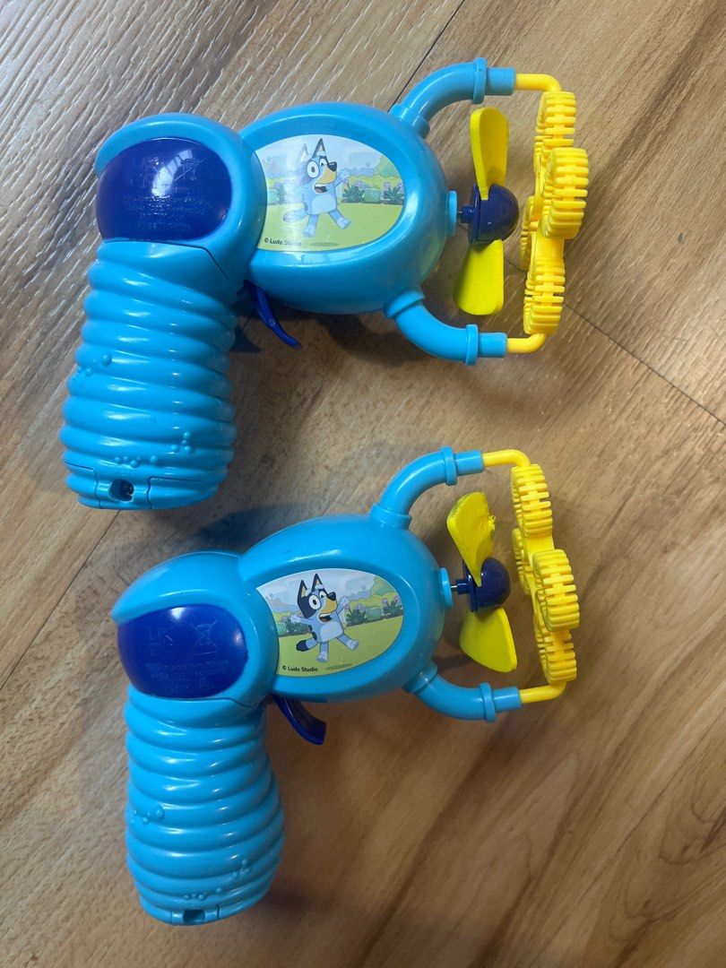 BLUEY bubble gun ( no box) (Category: Kids Toys) located in Quezon. Submitted by smallville.ph (Listing ID 1378888983, Image 2). Description: 2 pieces available for this ~No box ~ used once only 📍Quezon City ✅MOP Gcash, maya / bank transfer .