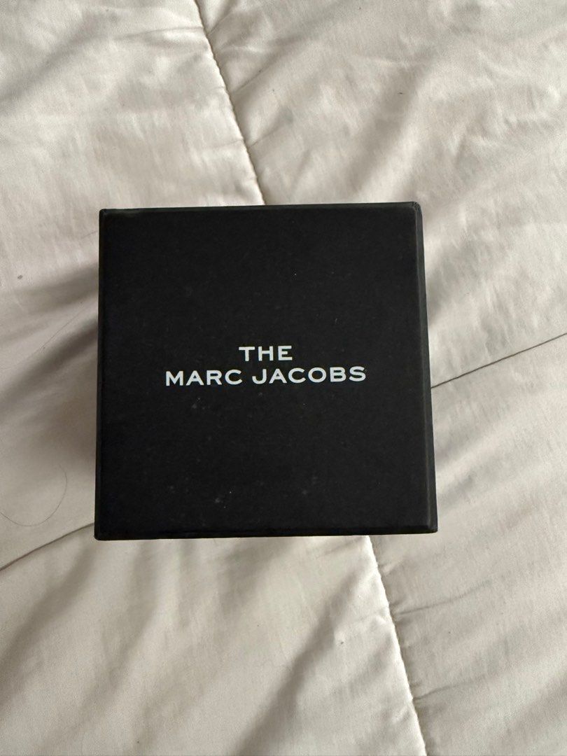 BNEW Marc Jacobs Cuff Watch (Category: Women's Watches) located in Makati City. Submitted by springcleaningb (Listing ID 1379335411, Image 3). Description: BNEW never used with box .