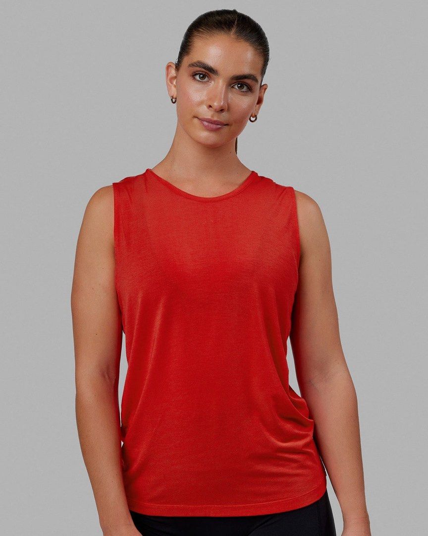 LSKD infrared swivel tank top medium (Category: Activewear) located in Iba. Submitted by xooperfindslb (Listing ID 1379465954, Image 2). Description: Fixed price, free shipping !!! swivel open back tank top color Infrared medium on tag Im not sure if issue yung logo or ganun talaga But generraly like new condition..