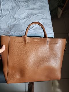 (Category: ) located in . Submitted by jazz_seow (Listing ID 1379444850, Image 1). Description: .