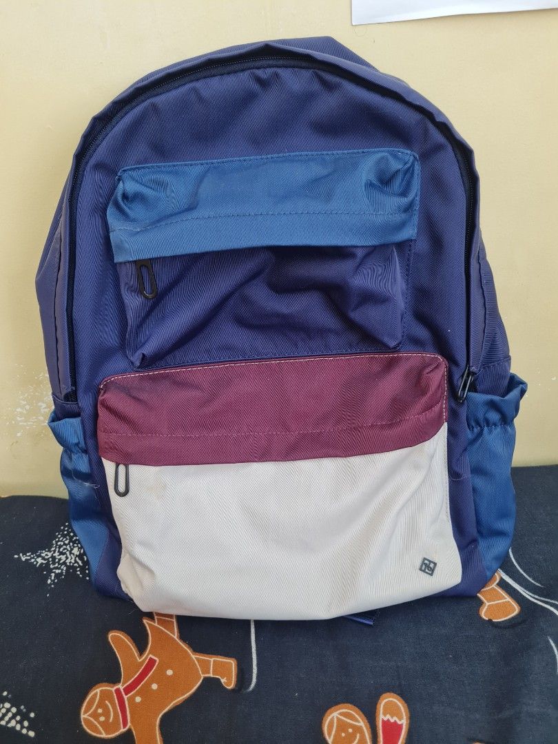 CALL IT SPRING Backpack Bag Brand New Original Authentic (Category: Backpacks) located in Davao. Submitted by hiihenloo (Listing ID 1379339786, Image 1). Description: 🛄 personal items ✅ Original Authentic ✔️Never been used; With Tag pa Height: 44 cm Wipe with clean, dry cloth Package contains: 1 backpack One main compartment with five pockets Classic Bottom width: 33 cm Synthetic Bottom depth: 14 cm Rfs. Decluttering, extra bag, never been used.